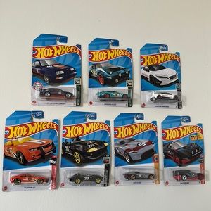 Classic Hot wheels 7 piece collection